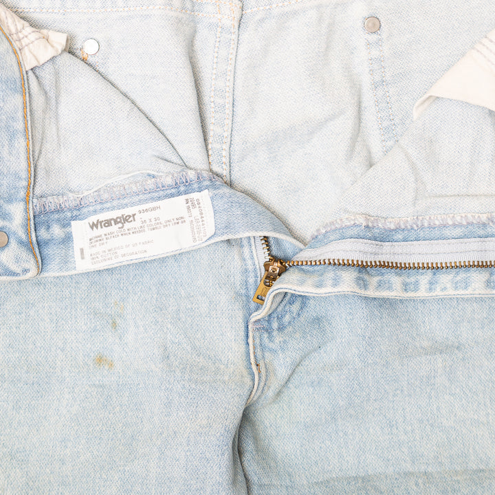 Wranglers Light Wash Wrangler Jeans