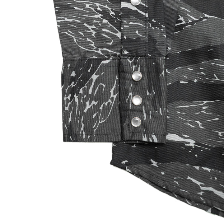 Gung Ho Tiger Stripe Pearl Snap Shirts - Gray