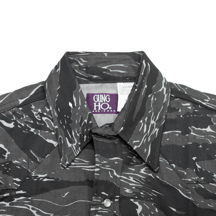 Gung Ho Tiger Stripe Pearl Snap Shirts - Gray