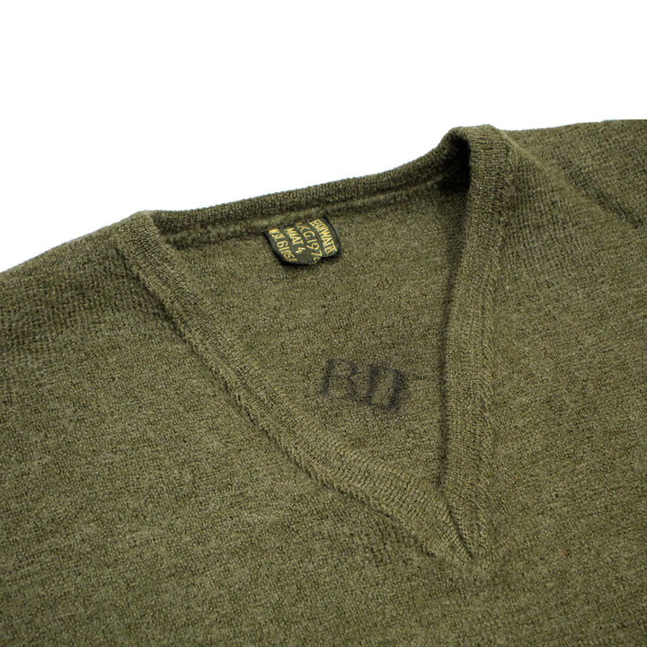 Dutch Vintage Women's Sweater